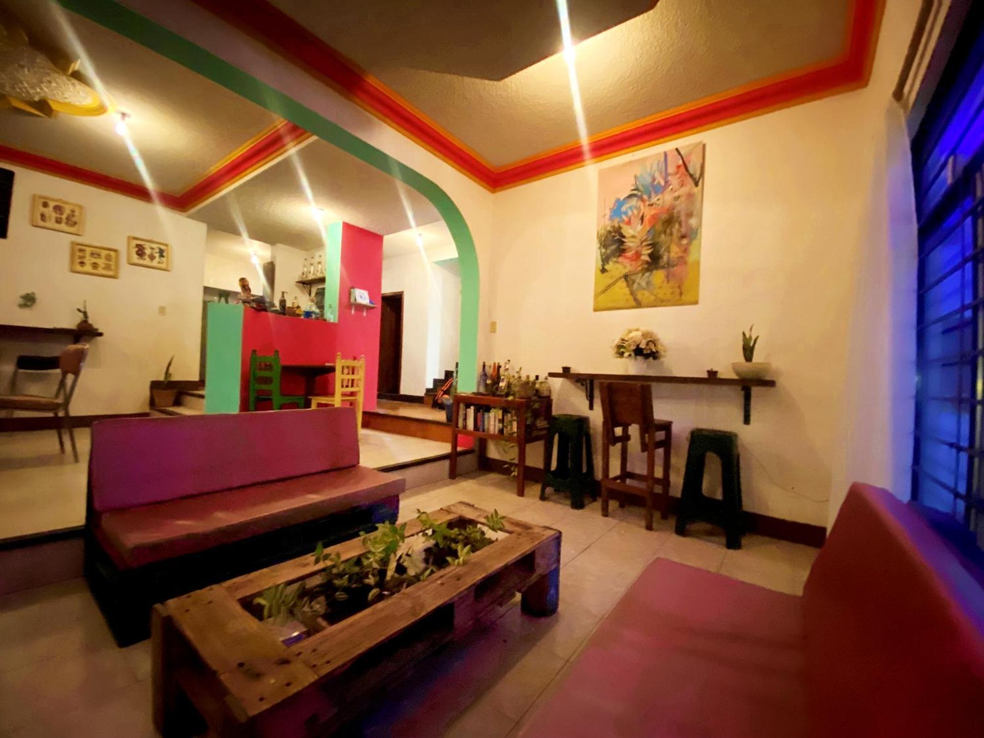 Casa El Mundo Hostel Oaxaca ภายนอก รูปภาพ