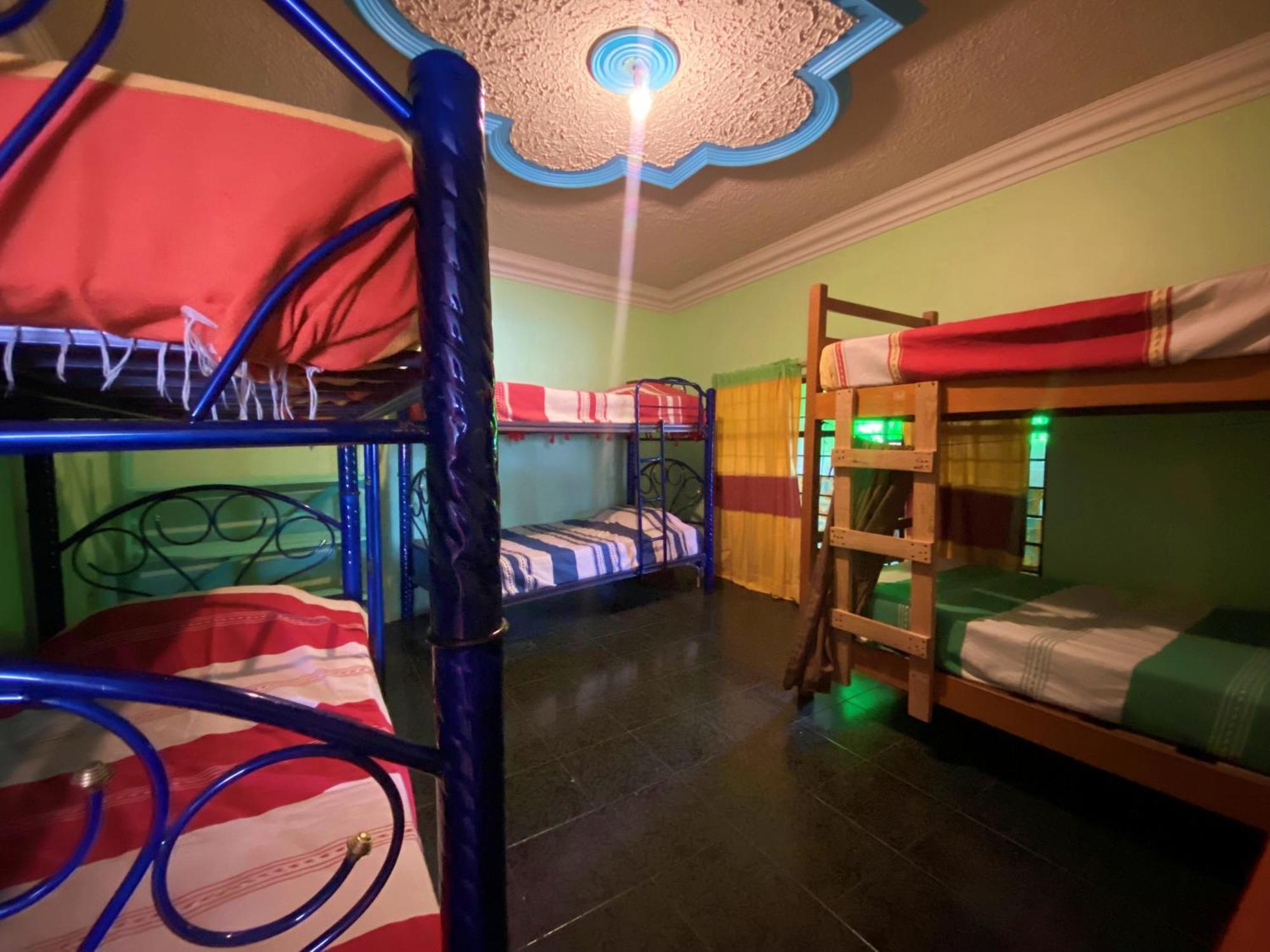 Casa El Mundo Hostel Oaxaca ภายนอก รูปภาพ